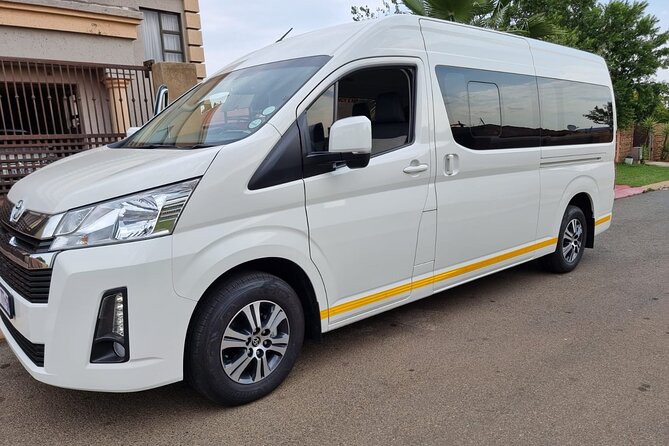 Shuttle: Johannesburg, OR Tambo Airport, Rosebank, Sandton - Good To Know
