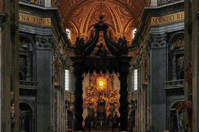 Small Group Guided Tour of St Peter Basilica - Good To Know