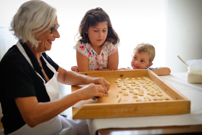 Small Group Market Tour and Cooking Class in Manfredonia - Experience Details