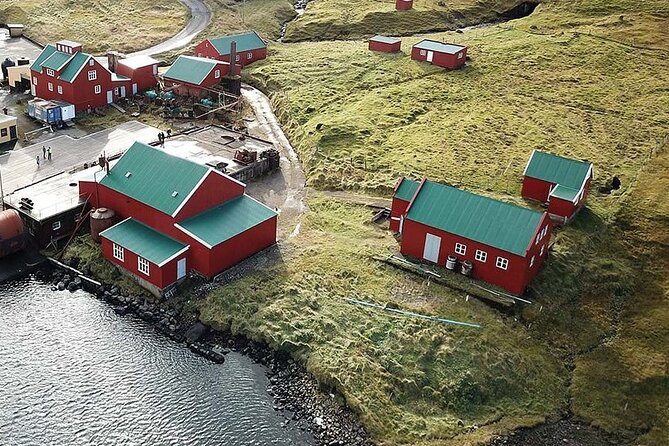 Summer Tour to Æðuvík, Navia, Gøta and Fuglafjørð - Good To Know