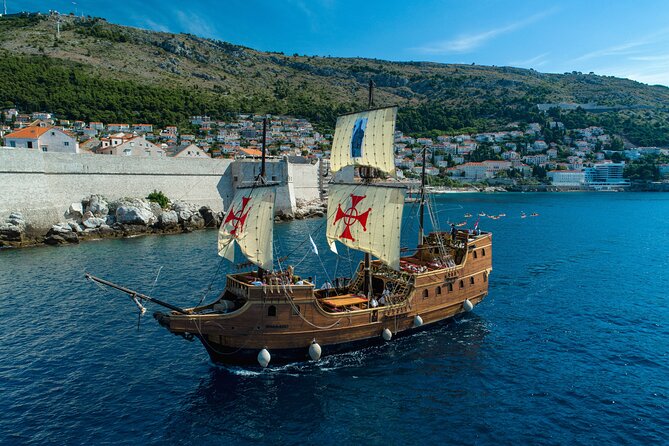 Sunset Panorama Cruise With a Live Show on a Wooden Galleon - Good To Know