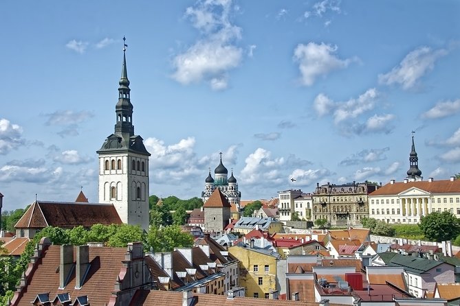 Tallinn Private Walking Tour With A Professional Guide - Good To Know