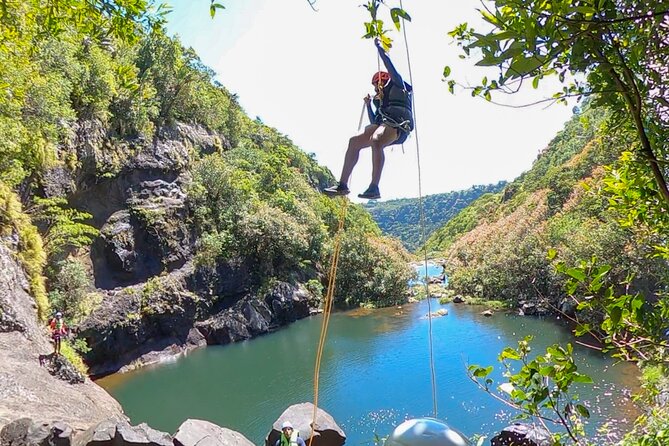 Tamarind Falls Abseiling