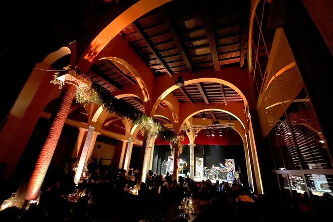 Teatro Del Sale Circo-Lo Live With Dinner and Show - Good To Know