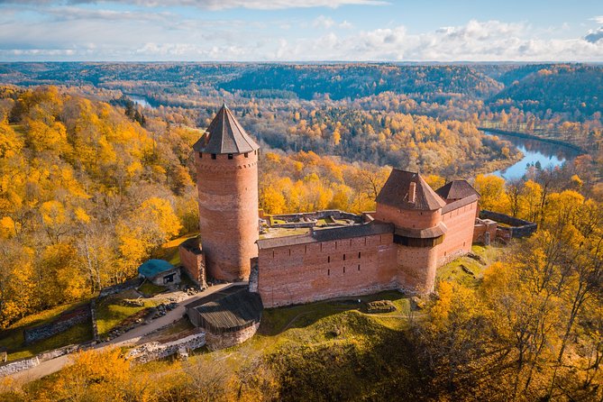 The Best of Sigulda Walking Tour - Good To Know