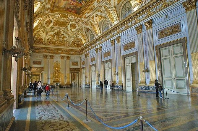 Transfer From Naples to Caserta Visiting 2hr the Royal Palace (1-8 Pax) - Transfer Details