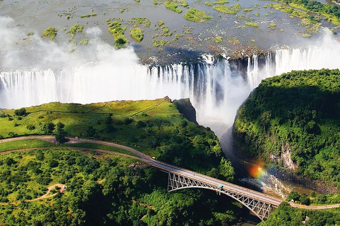 Victoria Falls Airport Transfer to Victoria Falls Town or Hotel