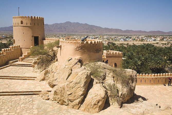 Wadi Al Abyadh by 4×4 Full Day Private Tour From Muscat
