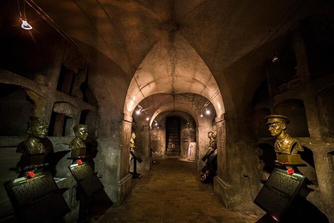 Walking Tour in New Town With Operation Anthropoid (Wwii) - Good To Know