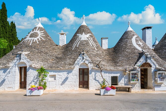 Walking Tour of Alberobello, Walking Among the Trulli - Good To Know