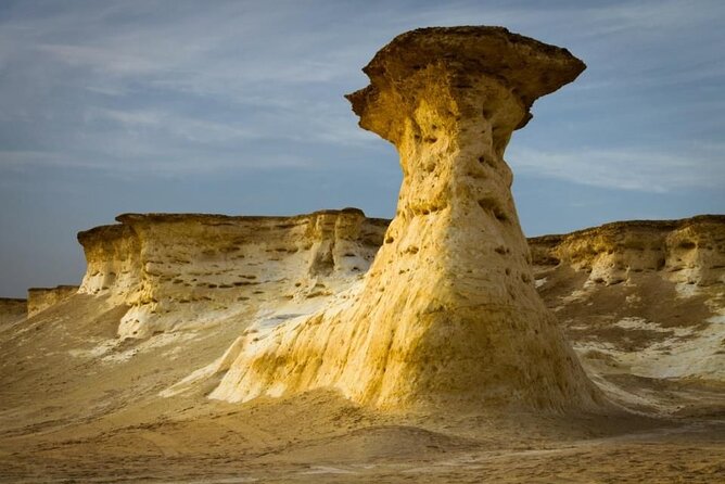 West Qatar Tour to Richard Sierra Sculpture, Umbrella Rocks