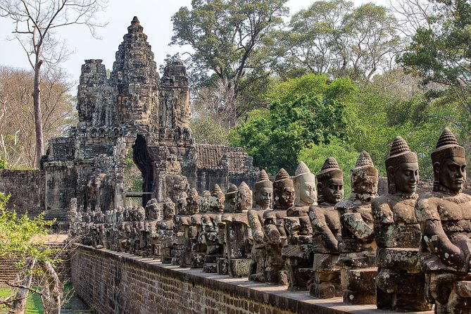 1-Day Angkor Wat Small Circuit Tour With Sunrise - Tour Overview