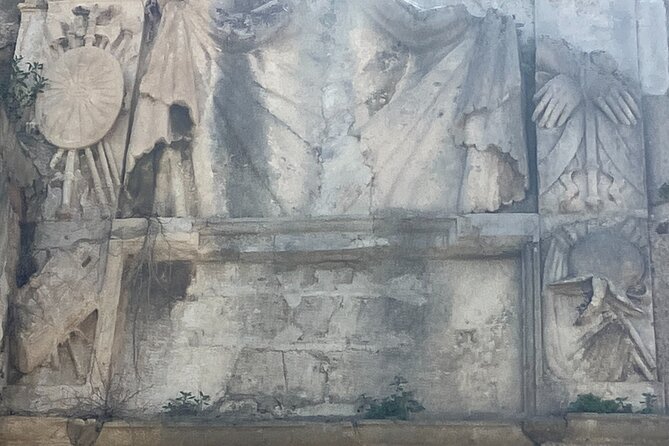 1 Hour Tour in Corfu Town With Dark Stories