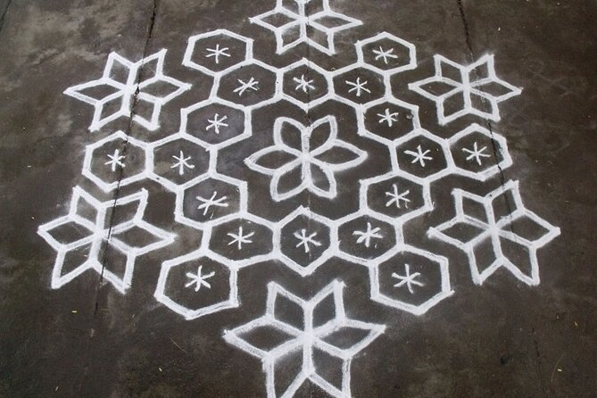 1-Hour Traditional Kolam Art Class Using Colored Flour With Guide - Benefits of Learning Kolam