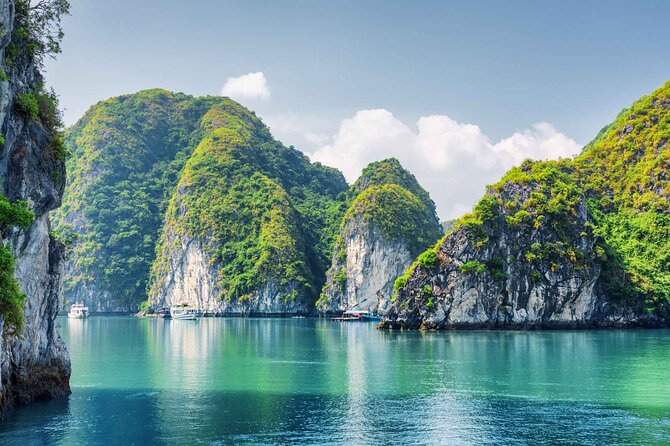 10-Day Vietnam Itinerary | Luxurious Discovery | Best 2024-25 - Highlights of the Itinerary