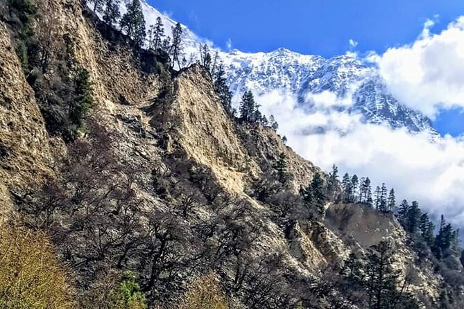 14 Days Manasalu Trek With Larkye Pass - Trek Overview