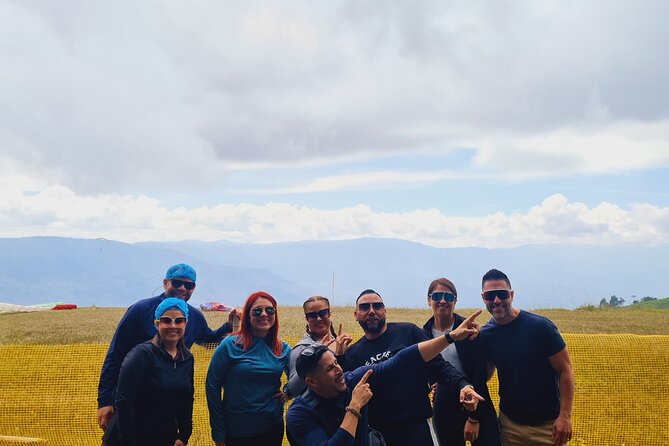 15 Minute Paragliding Flight Medellin With Pickup