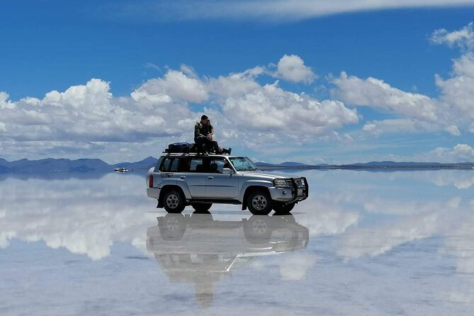 2-day Private Guided Tour in Uyuni and La Paz - Itinerary Overview