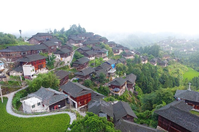 2-Day Private Tour to Xijiang & Miao Silver Jewelry From Guilin