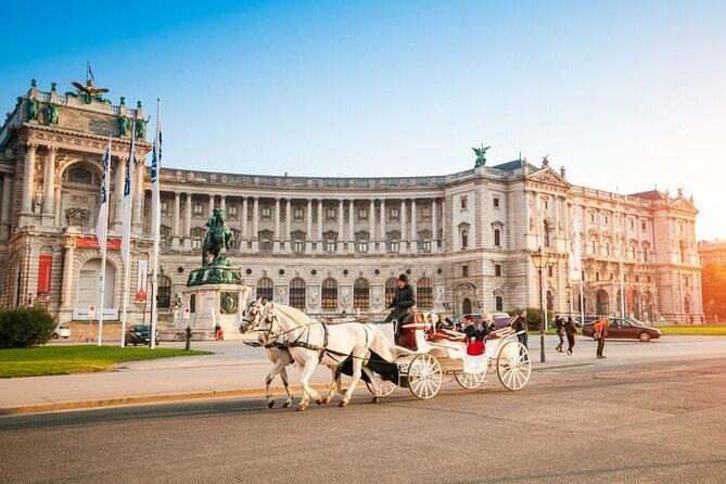 2-Day Vienna Tour From Prague With Private Transfers and Guide