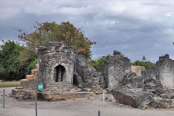 2 Days 1 Night Bagamoyo Historical Tour - Inclusions and Exclusions