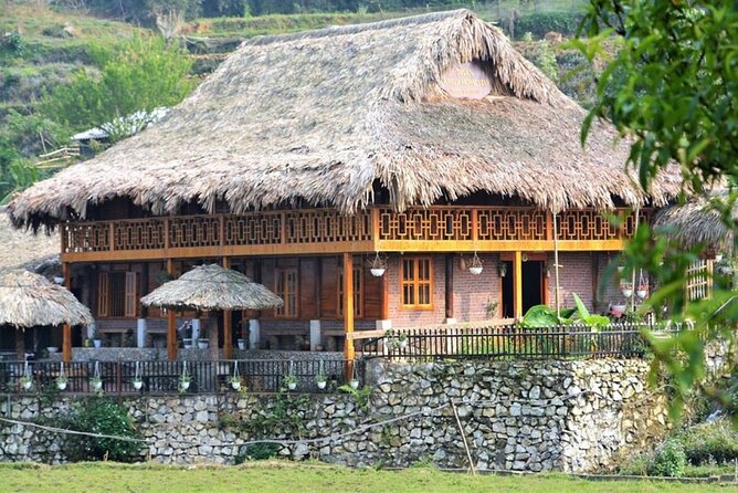 2-Days Private Sapa Adventure in Fansipan Peak and Amazing Village