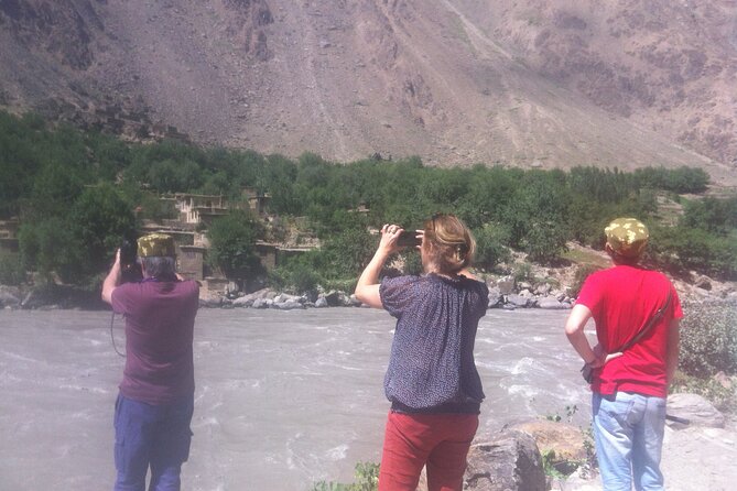 2 Days Private Tour to Pamir Highway With Transfer - Itinerary Details
