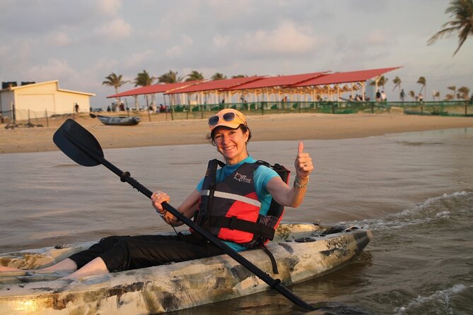 2 Hour Private Kayaking at Port City of Colombo - Booking Information and Pricing