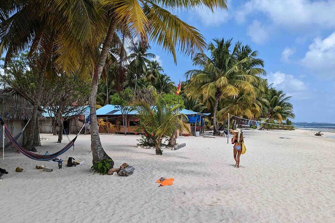 2D/1N Private Cabin on San Blas Paradise Beach + Meals & Tour - Overview of the Tour