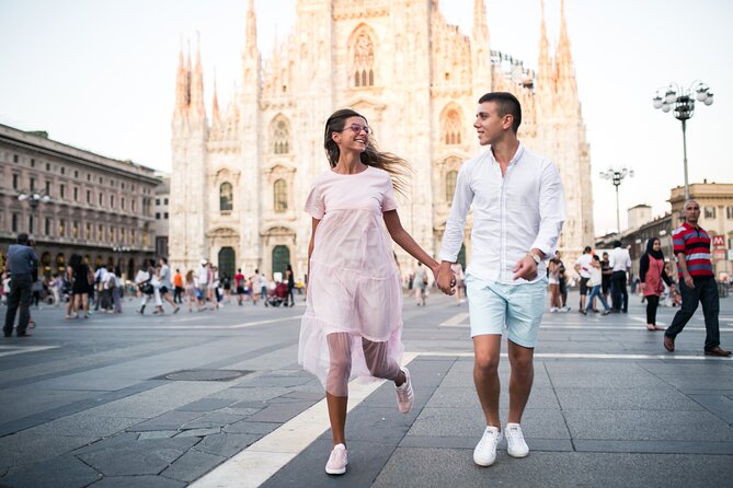 2H Private Tour of the Historic Center of Milan and Photo Shoot - Itinerary Details