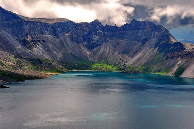 3-Day Private Tour Combo Package of Changbai Mountain With Accommodation