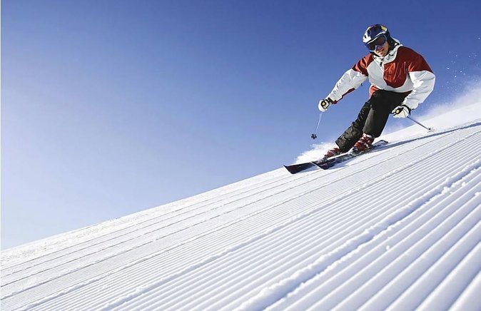 3-Day Yabuli Ski Resort and Panda House Private Trip From Harbin With Accommodation - Panda House Visit
