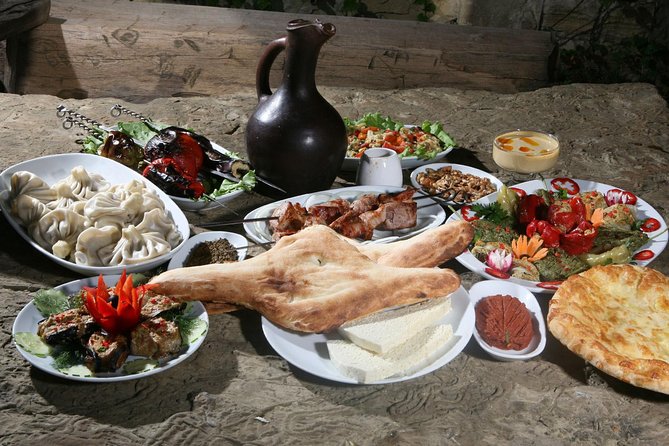 3 DAYS CULTURAL Tours-Tbilisi-Kakheti-Kazbegi With Airport Transfer - Transportation Details