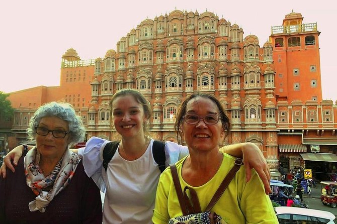 3-Days Jaipur,Delhi Tour by Fast Train Includes,Train Tickets,Hotel & Transfers - Meeting and Pickup Details