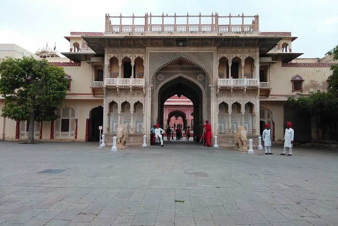 3 Days Private Luxury Golden Triangle Tour by Car From Delhi - Tour Itinerary