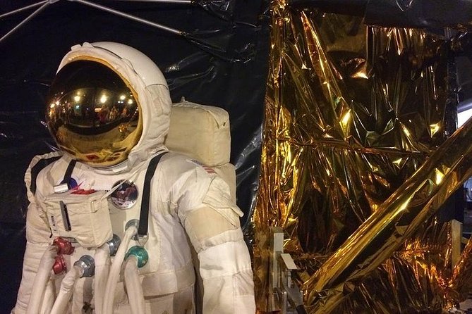 3-Hour Guided Tour of Science Museum in London - Transportation Information