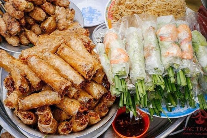 3 Hour Hanoi Street Food Tour by Walking, Motorbike or Cyclo