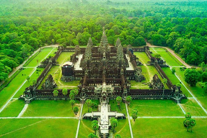 4 Days - Angkor Wat Temple Siem Reap, Cambodia