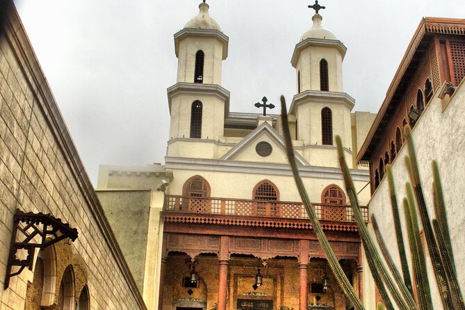 4-Hour Private Guided Old Cairo and Khan El Khalili Bazaar Tour - Meeting and Pickup Details