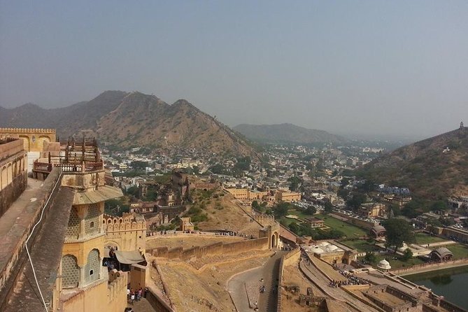 4 Nights 5 Days Shekhawati Tour(Delhi-Mandawa-Navalgarh-Jaipur)