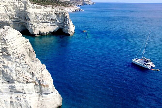 5 Day Private Tour Milos, Santorini and Mykonos Islands Hopping - Tour Overview