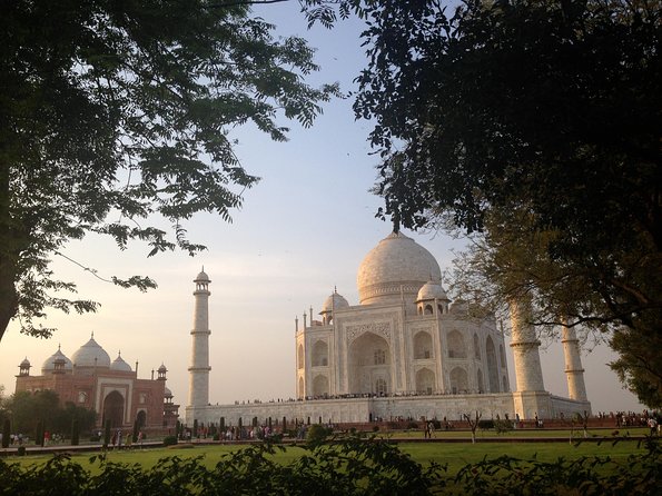 5 Days Golden Triangle Delhi, Agra and Jaipur - Tour Overview