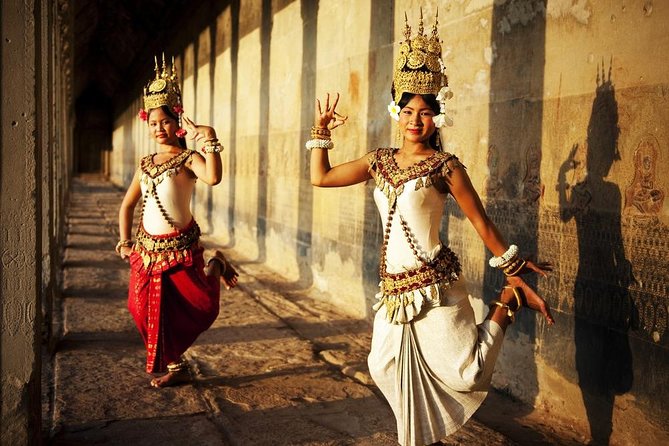 5 Days Private Guide Tour Phnom Penh to Siem Reap Included Domestic Flight