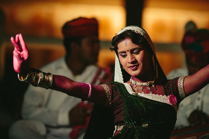 6 Day Golden Triangle Tour – Delhi Agra Jaipur Tour