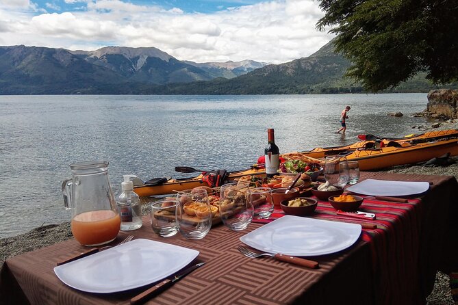 6-Day Kayaking & Trekking Expedition in Bariloche Lake District