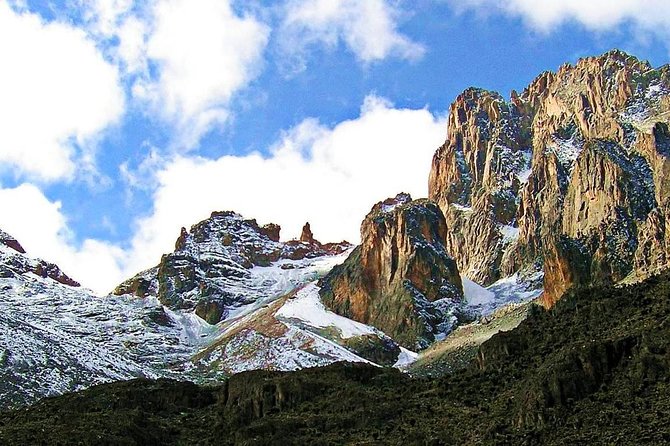 6 Days Mount Kenya Climbing Through Chogoria Route