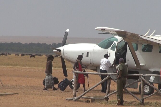 7 Days Masai Mara and Diani Beach Flying Luxury Safari - High End