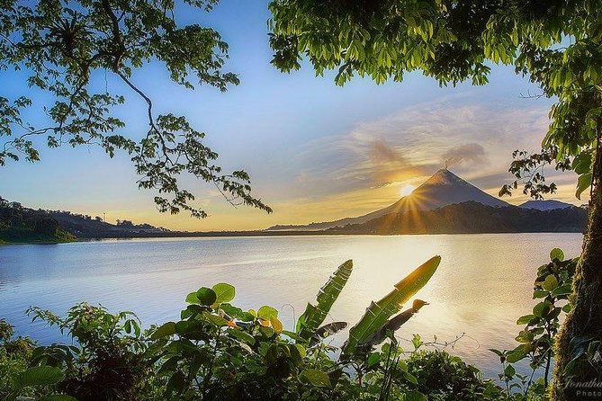 8 Days: San Jose Highlights & Arenal Adventure