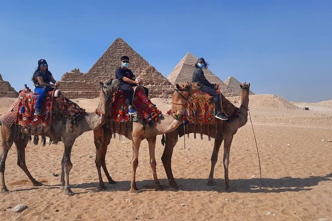 8-Hour Private Tour: Giza Pyramid, Sphinx, Egyptian Museum , Lunch & Camel Ride