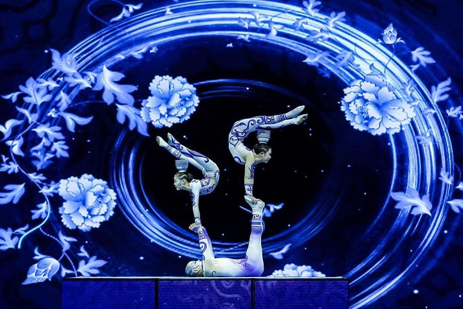 Acrobatics Show With Private Driver Service and Hotel Round Transfer - Pickup Details